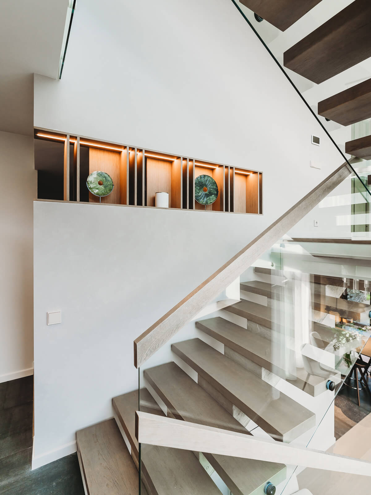 Redelid-riiulid majas Pirital - 26